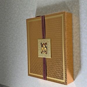 Bare‎ Minerals mirrored storage box